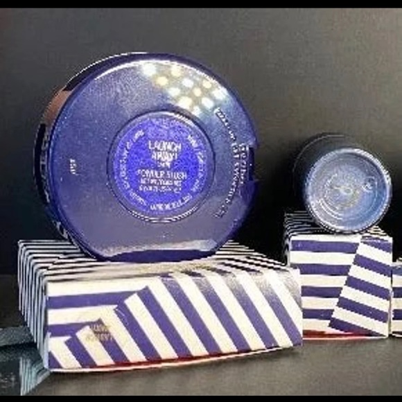 COPY - M.A.C Hey Sailor Set - Picture 2 of 2